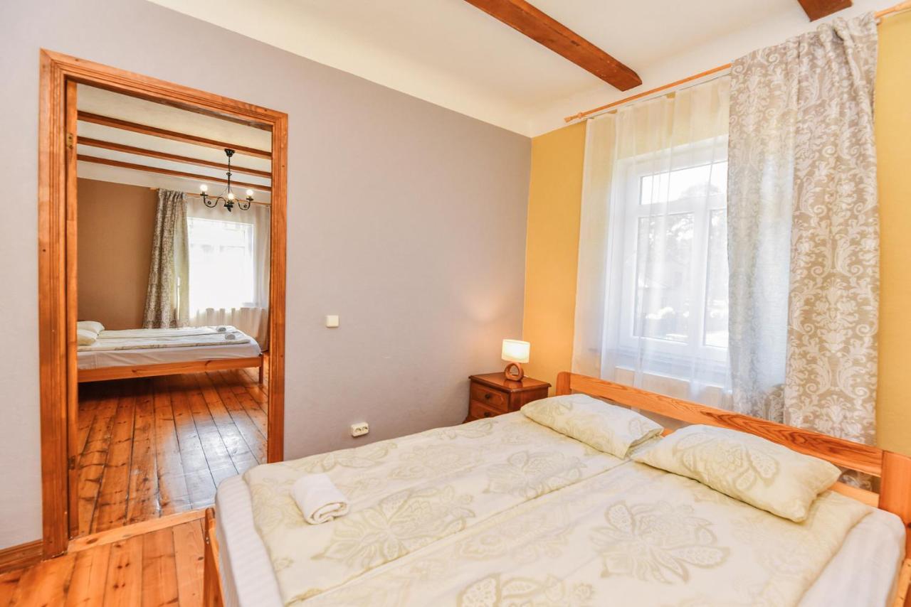 Villa Victoria Ventspils Extérieur photo