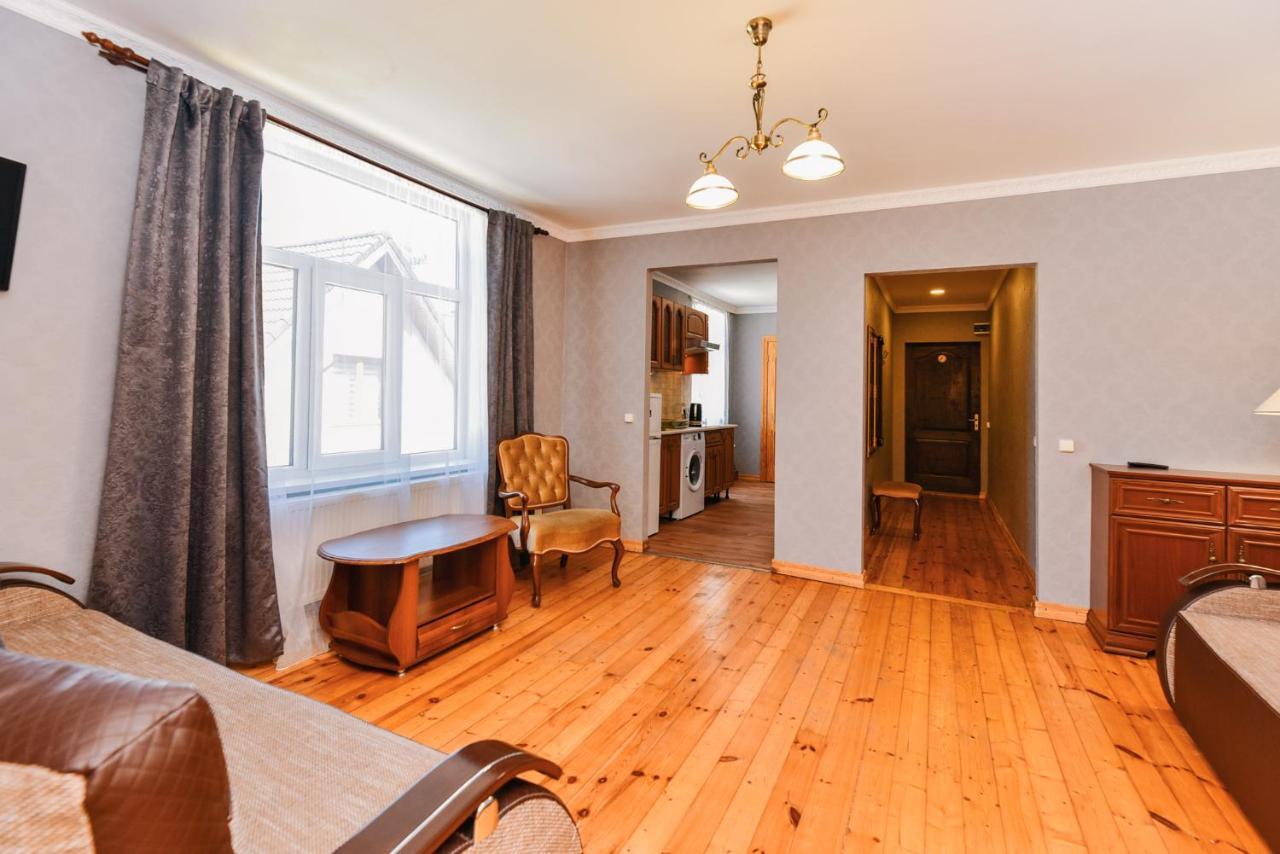 Villa Victoria Ventspils Extérieur photo