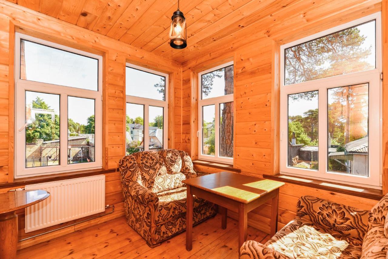 Villa Victoria Ventspils Extérieur photo