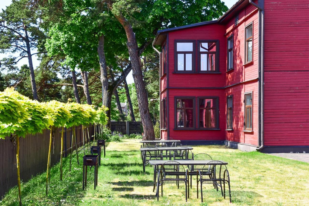 Villa Victoria Ventspils Extérieur photo