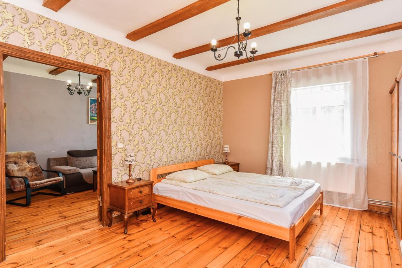 Villa Victoria Ventspils Extérieur photo