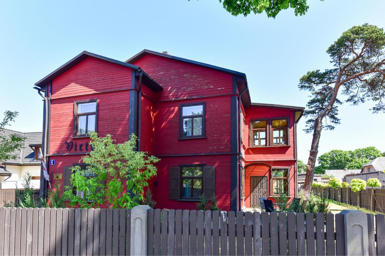 Villa Victoria Ventspils Extérieur photo