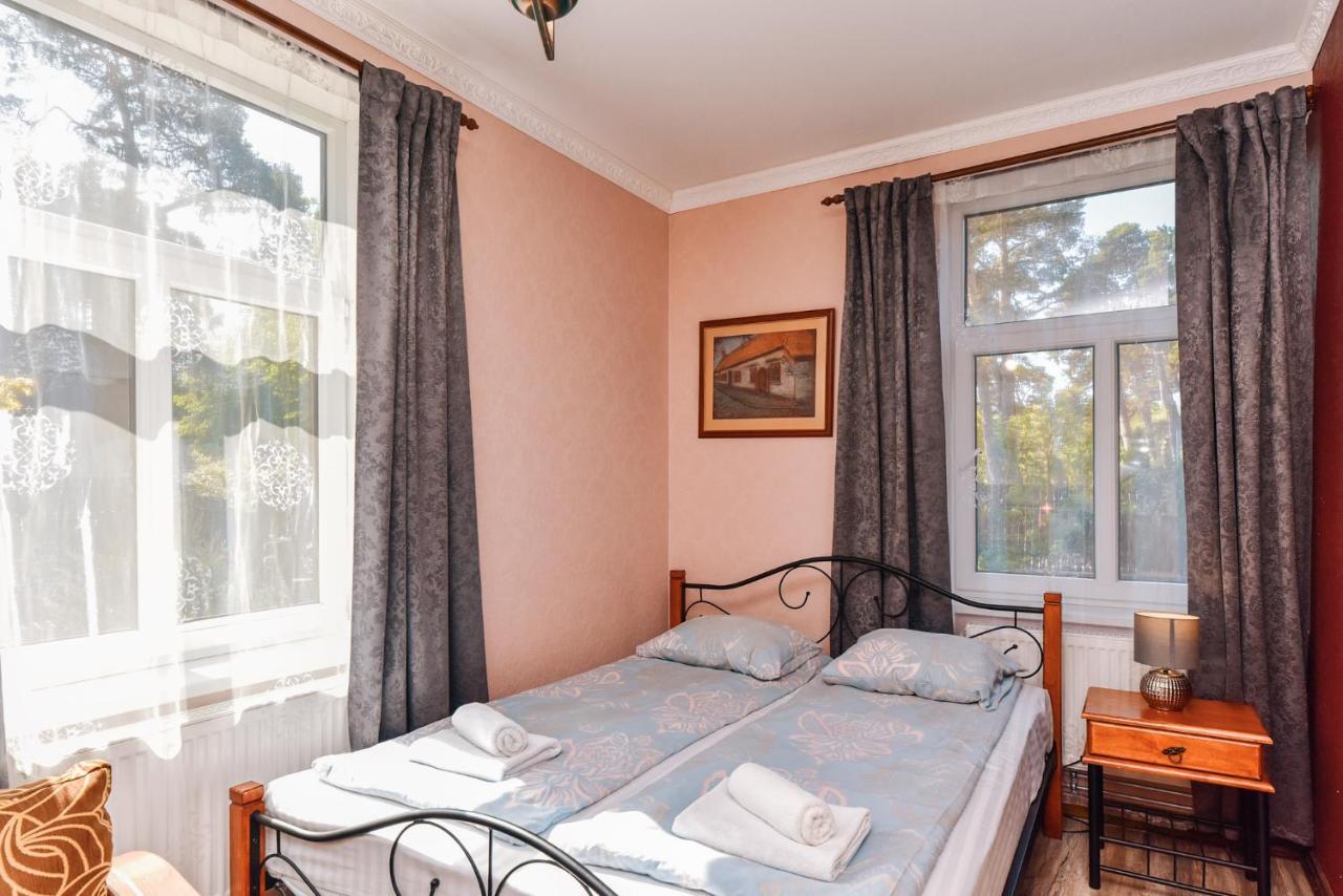 Villa Victoria Ventspils Extérieur photo