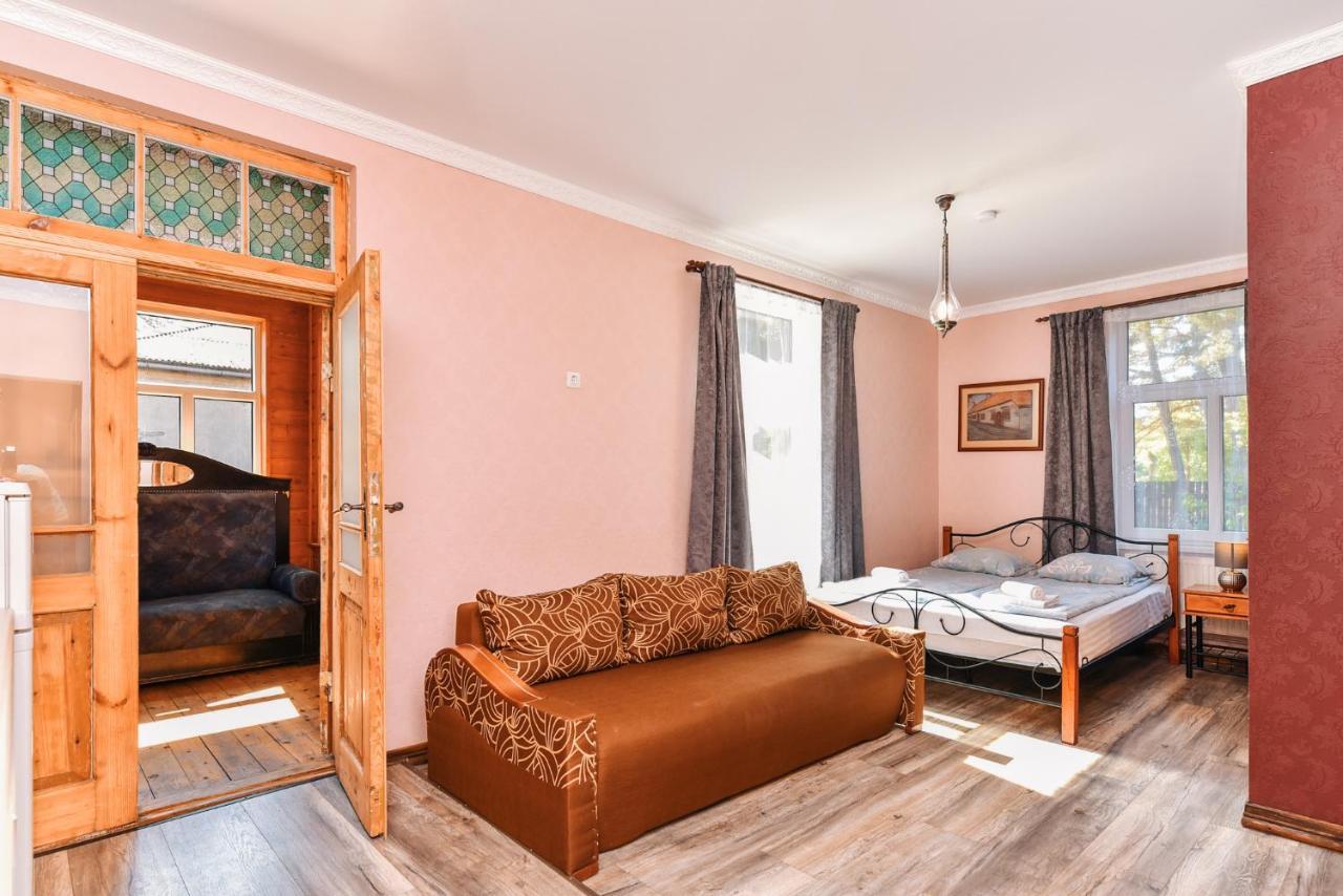 Villa Victoria Ventspils Extérieur photo