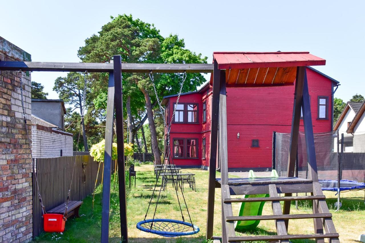 Villa Victoria Ventspils Extérieur photo