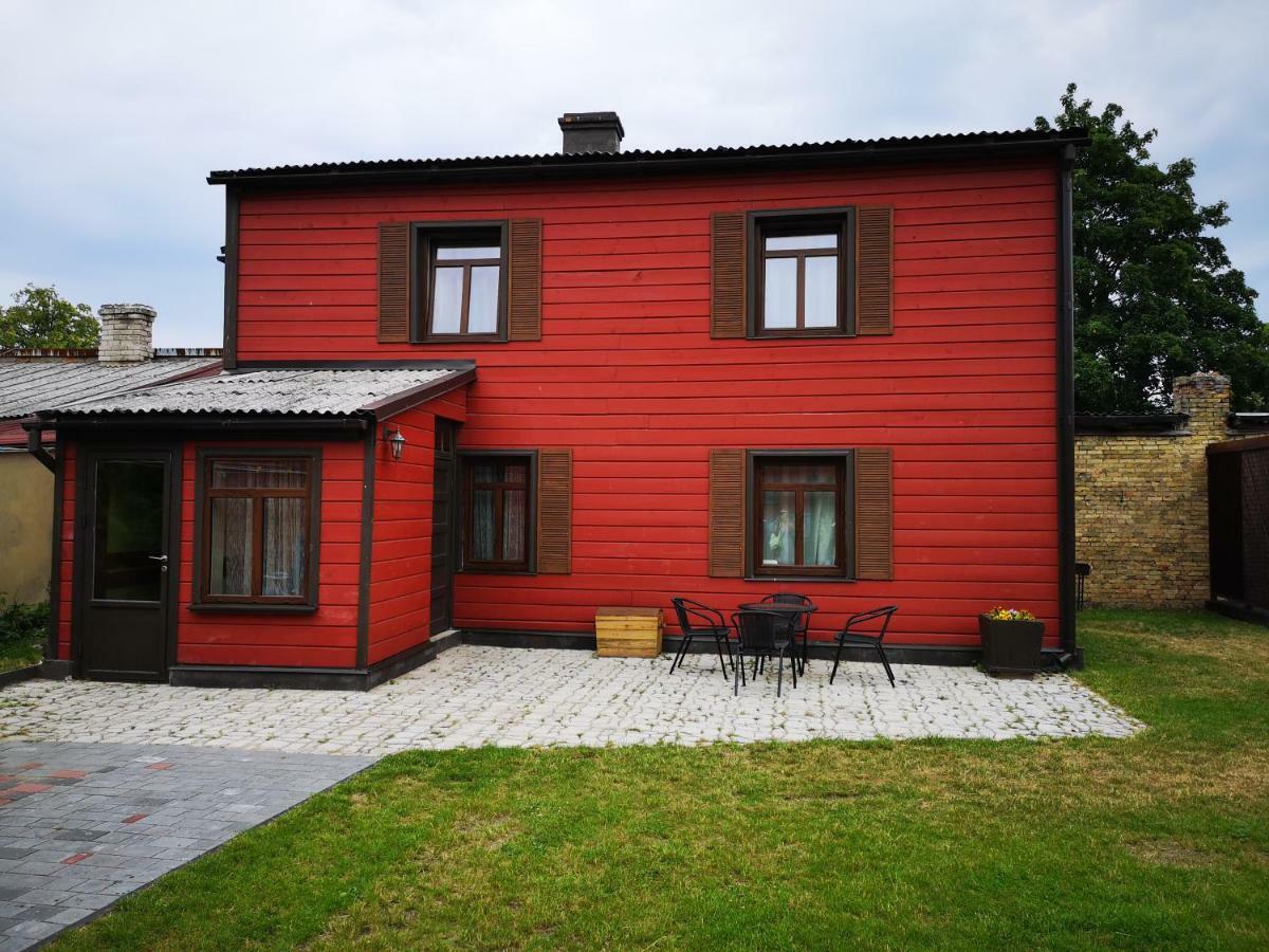 Villa Victoria Ventspils Extérieur photo